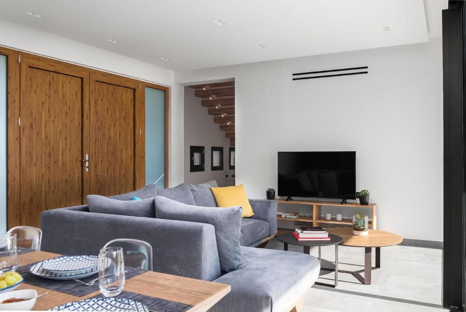 Mit Privatpool Fuer 8 Personen Ca 250 Qm In Chalikounas, Nordgriechenland Korfu Halikounas