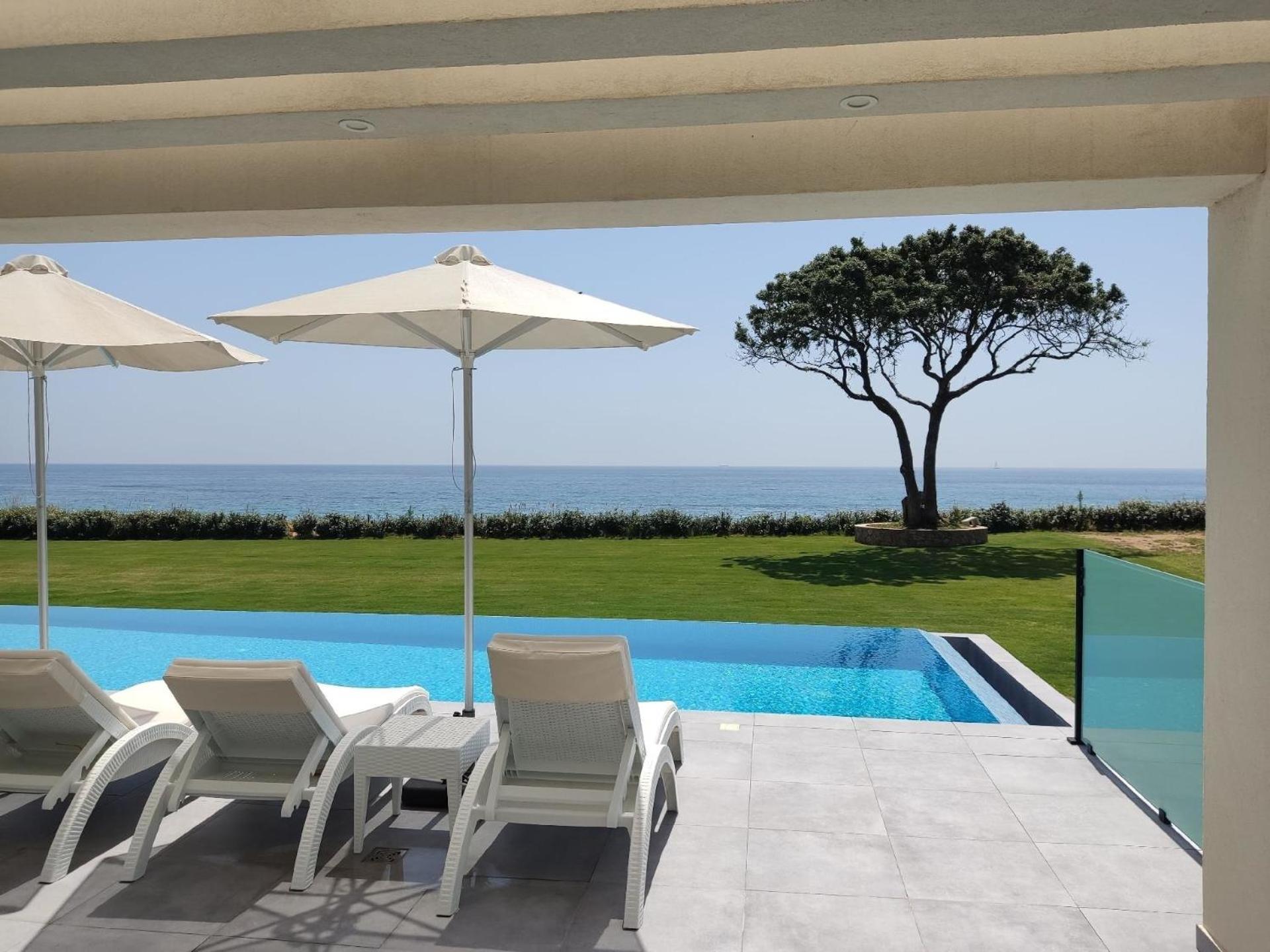 Mit Privatpool Fuer 8 Personen Ca 250 Qm In Chalikounas, Nordgriechenland Korfu *