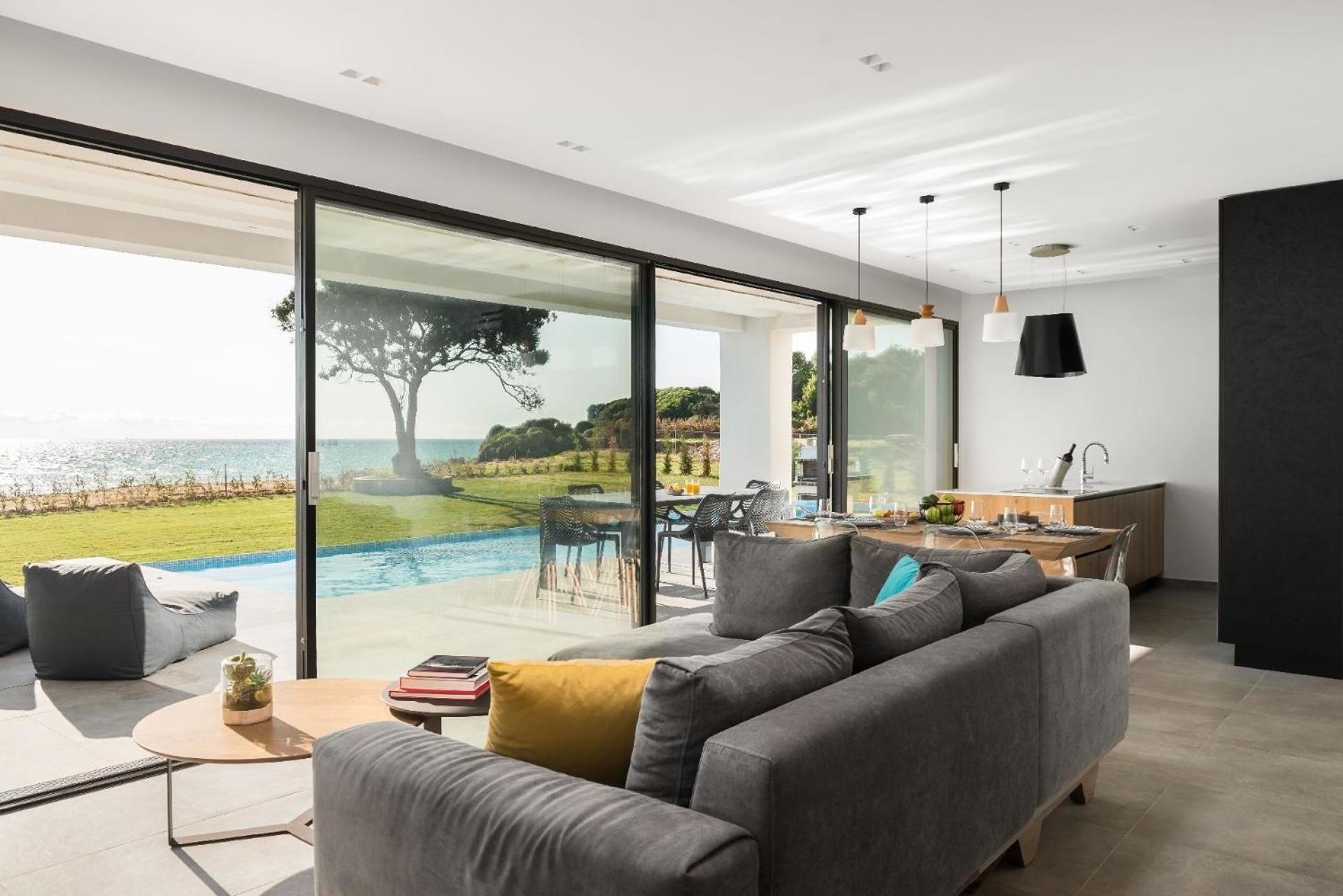 Mit Privatpool Fuer 8 Personen Ca 250 Qm In Chalikounas, Nordgriechenland Korfu * Halikounas